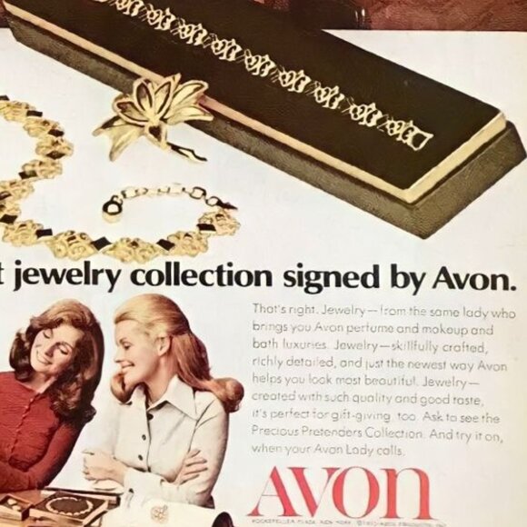 Avon Precious Pretenders bracelet & earrings - early 70s collectibles! - Picture 3 of 11